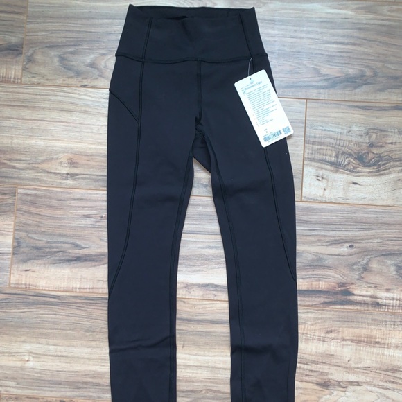 lululemon athletica Pants - BRAND NEW: IN MOVEMENT 28” TIGHT